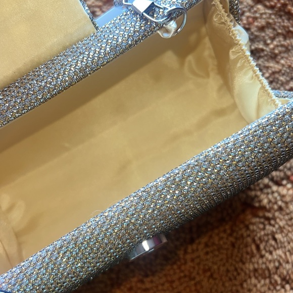 Mini metallic evening bag - Picture 2 of 4